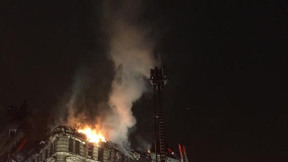 Νέα Υόρκη: Δεύτερη μεγάλη φωτιά σε λίγες ώρες σε πολυώροφο κτήριο 